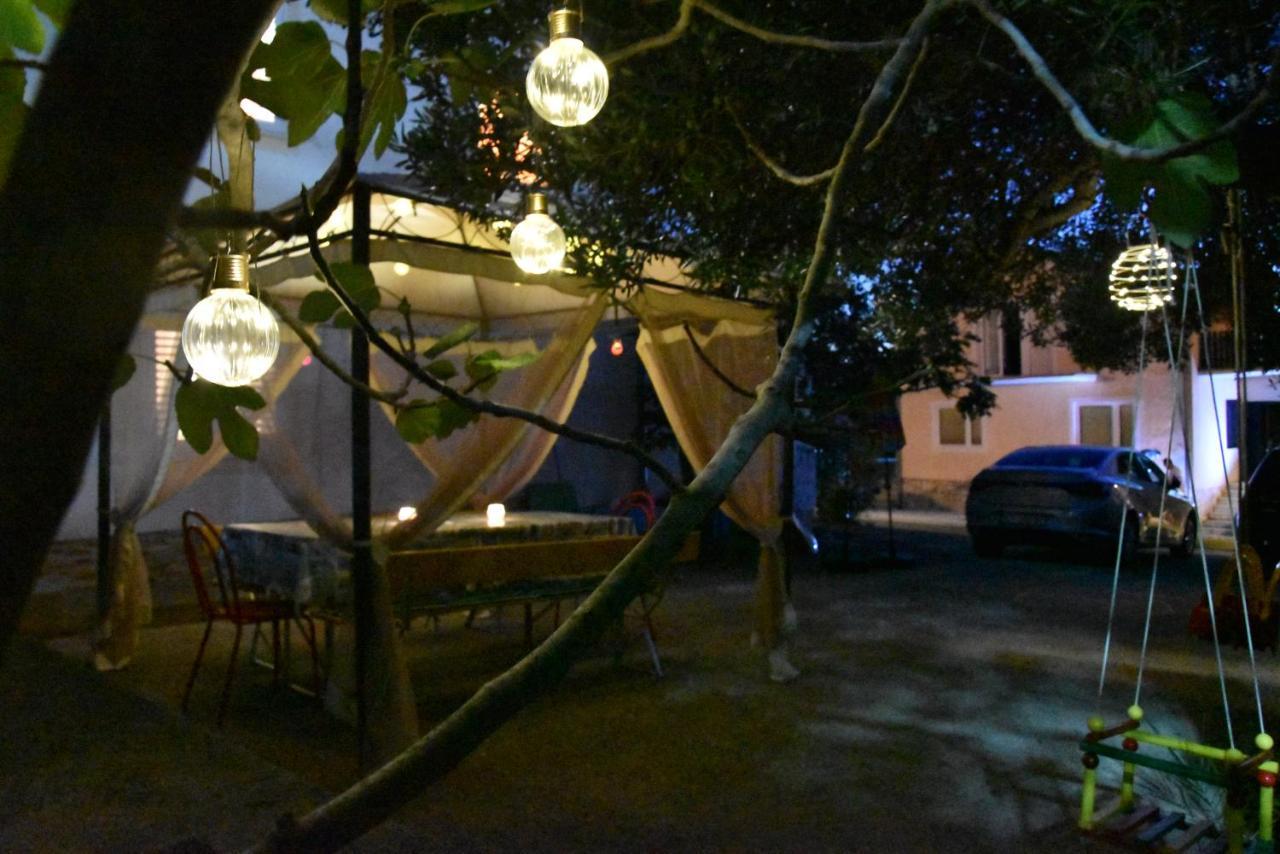 Apartmani Meri Razanj Exterior photo