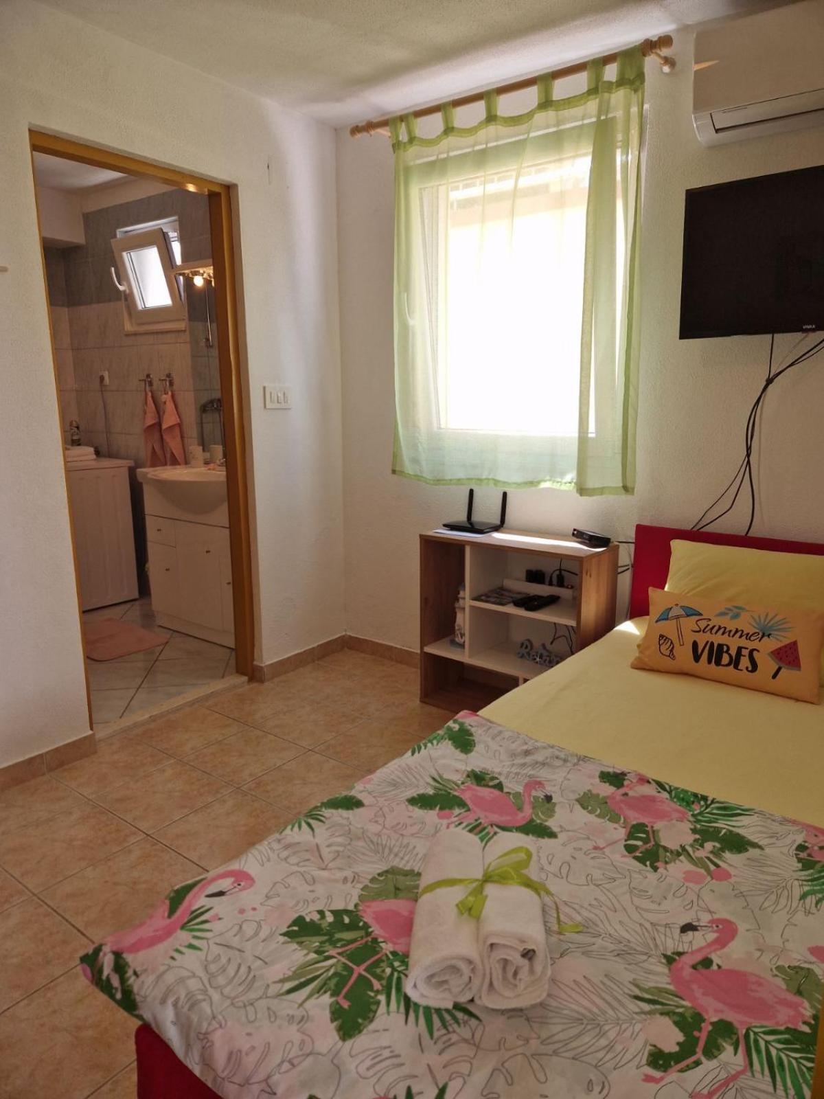 Apartmani Meri Razanj Exterior photo